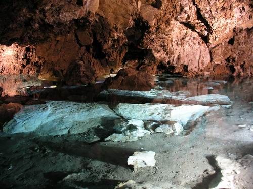 Bozkovské dolomitové jeskyně